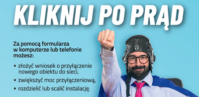 Plakat promocyjny TAURON Dystrybucja: mężczyzna w stroju superbohatera siedzi przy laptopie, hasło „Kliknij po prąd”, informacje o załatwianiu spraw przyłączeniowych online oraz kod QR do formularza