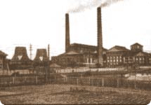 Historyczne Zdjęcie przedstawiające przemysł w Łaziskach Górnych 
